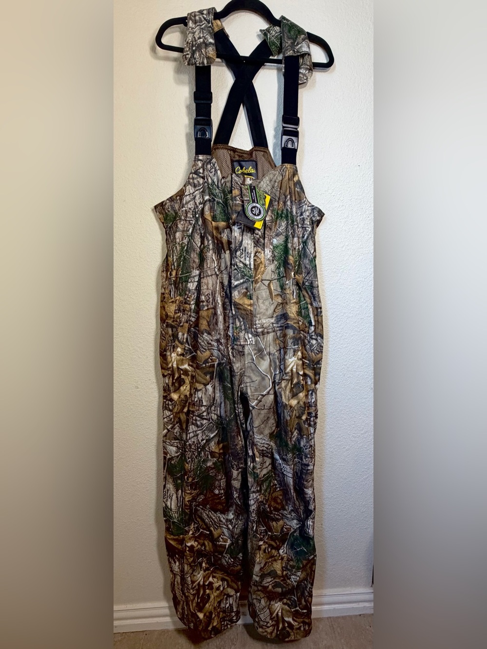 NWT Cabelas Rain Suede Evolution Hunting Bibs Realtree Xtra Camo Dry-Plus L